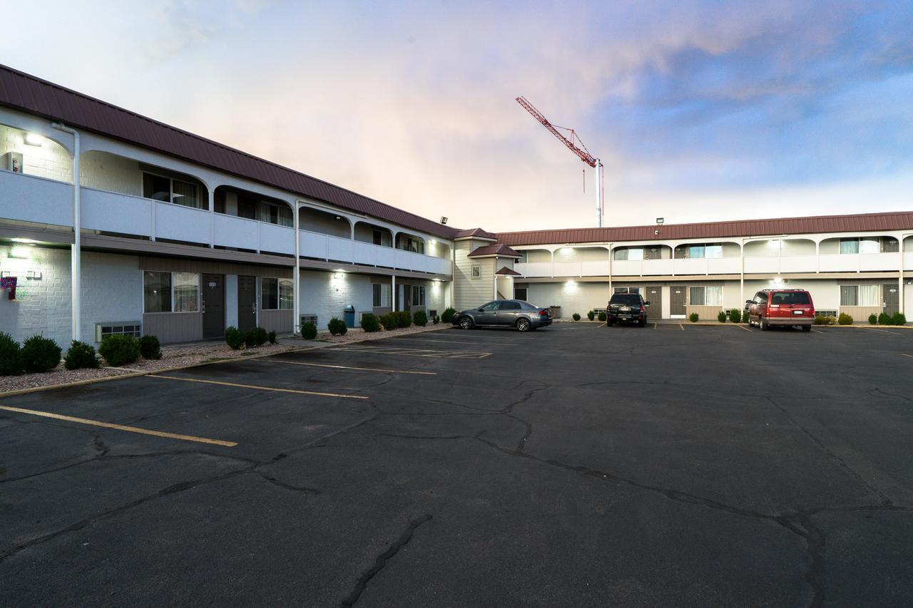 Little Suites Provo Extended Stay Exteriör bild