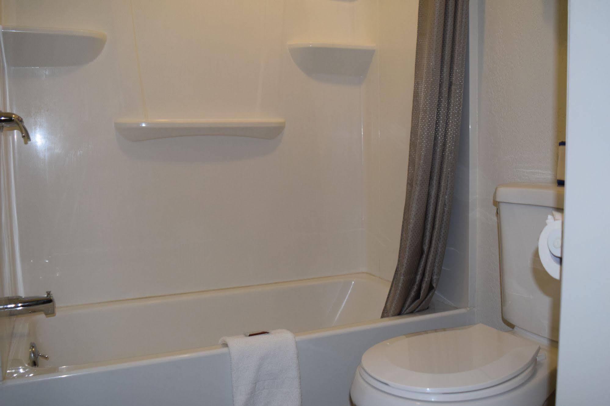 Little Suites Provo Extended Stay Exteriör bild